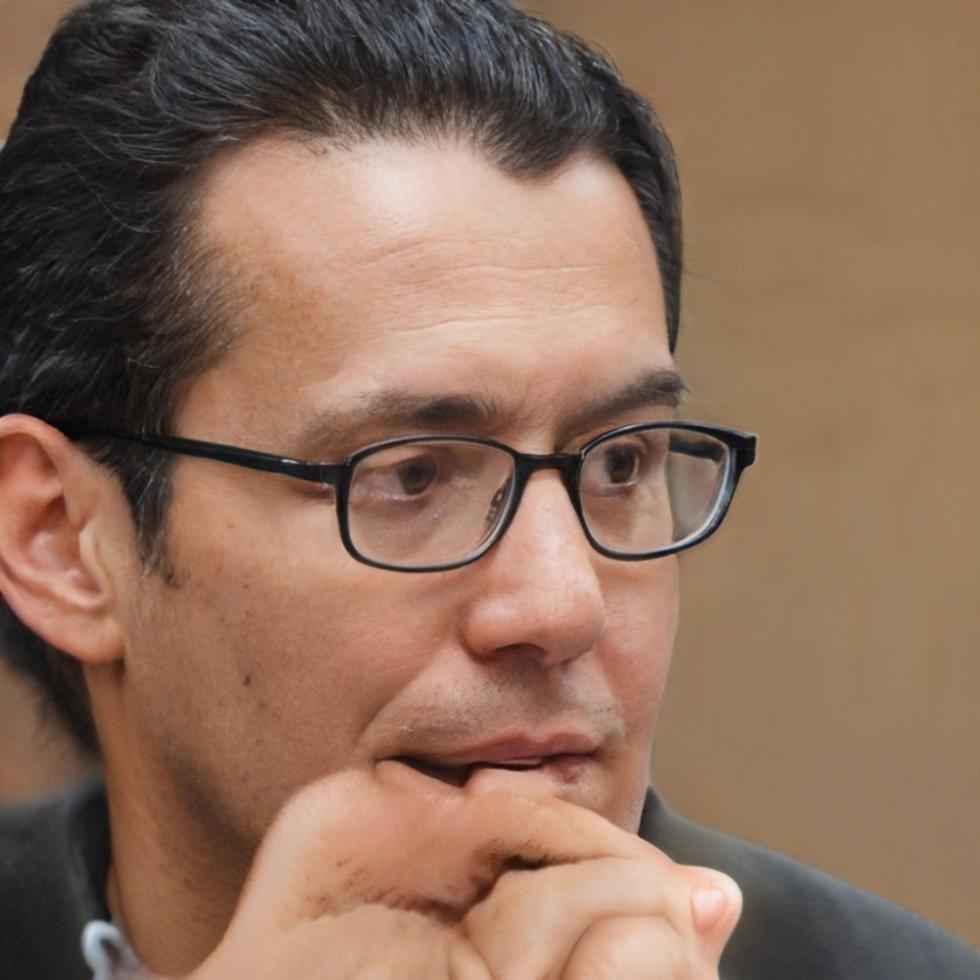 Carlos Mendoza, especialista en presupuestos familiares